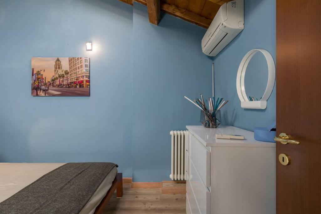 ***Penthouse 4 Min To Arena Inside Fortress Wall ! Βερόνα Εξωτερικό φωτογραφία